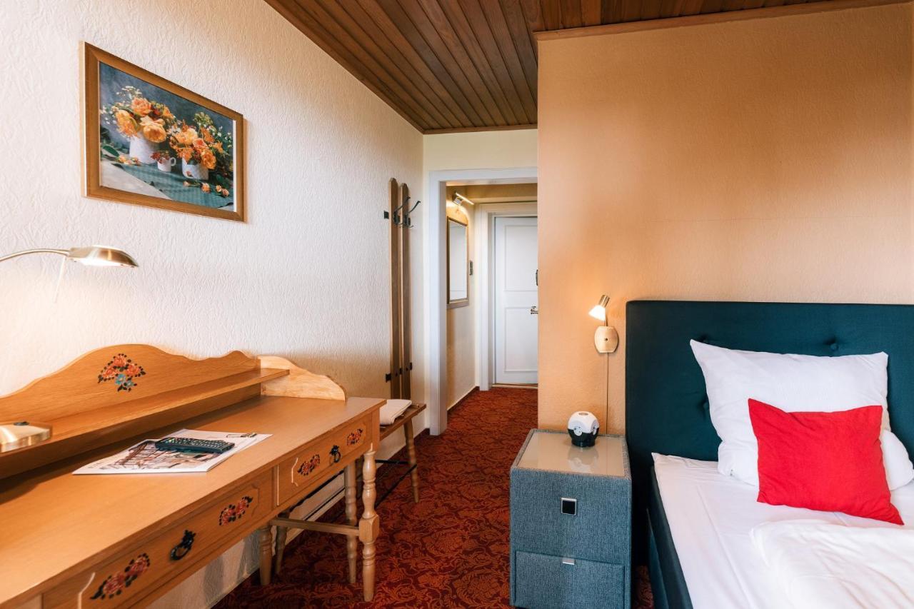 Hotel Hasenjaeger Einbeck Exterior photo